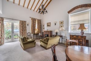 Photo 16- click for photo gallery